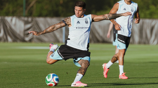 Enzo Fernández, revelación en Qatar y buscará seguir haciendo historia en la selección argentina.