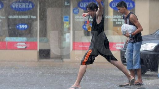 Luego de varios días con altas temperaturas, llegó la lluvia