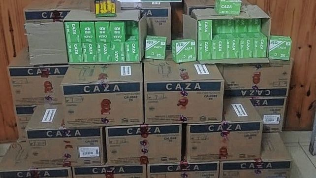 Victoria: iba con 25.000 cartuchos para escopeta sin papeles