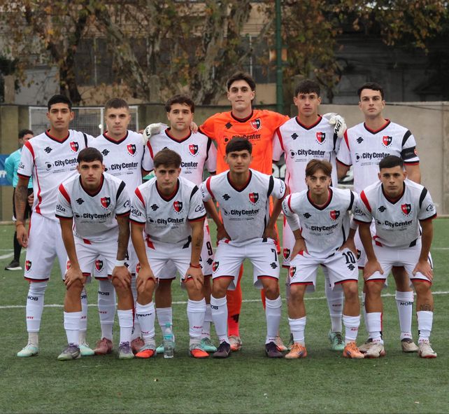 Los pibes de Newells terminaron cuartos en el grupo B y tendrán un duro examen.