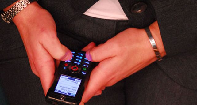 Los videojuegos y los celulares  llegaron al aula para quedarse