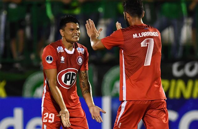 ¿Podrá debutar Bou en Unión contra Racing en la Superliga?