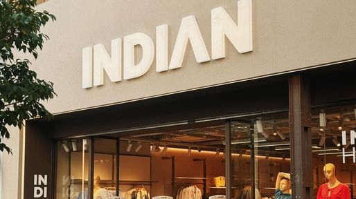 Indian posterga su apertura en la peatonal Córdoba, mientras se define el futuro de La Favorita