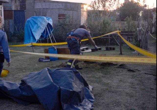 Tragedia. El lugar donde fue encontrado Lautaro junto con una pelota.