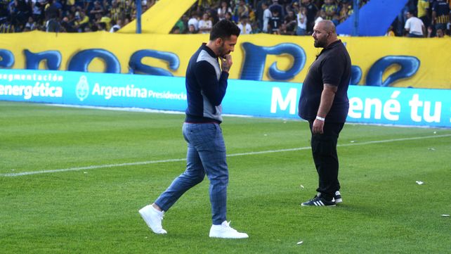 El paso de Tevez por Central aún no dio los frutos esperados. Si sigue, el Apache deberá armar un nuevo plantel.