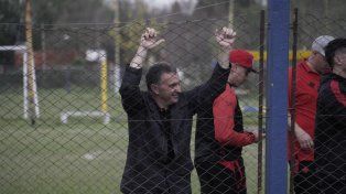 El presidente de Newells, Ignacio Astore, observó la coronación de Newells ante Central.