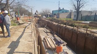 Provincia ya ejecutó un 46% del canal Roverano en Santo Tomé
