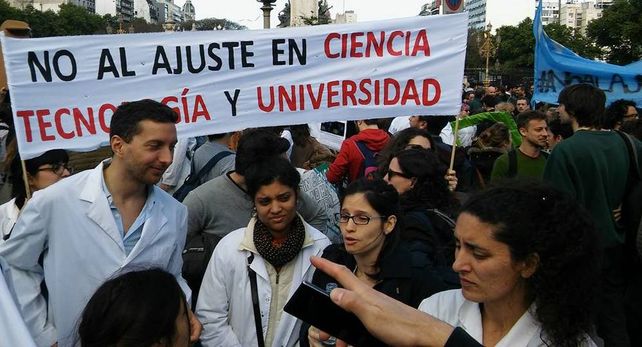 Científicos se movilizarán durante la apertura de sesiones ordinarias de Macri