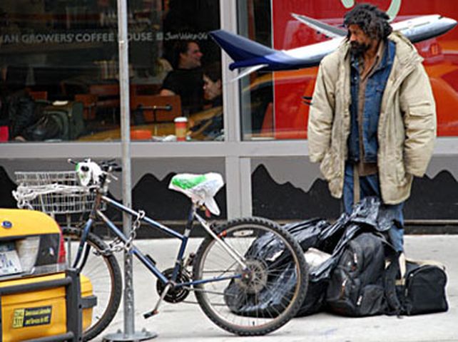En Nueva York le regalan vuelos a los sin techo para que vayan a vivir a otro lado