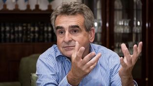 Agustín Rossi anunció que baja su precandidatura: Deja de tener sentido