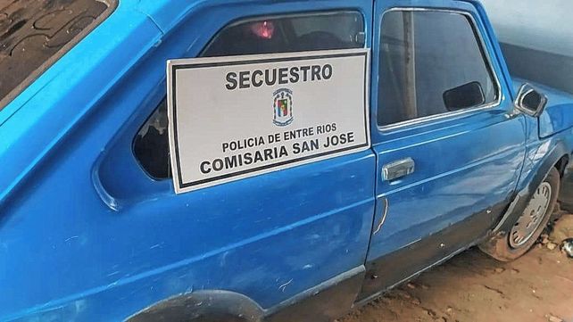 La Policía secuestró el auto y adentro encontraron el dinero proveniente de un robo.