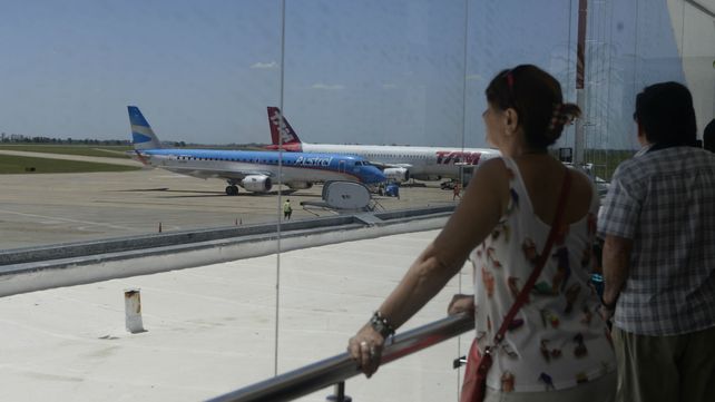 El Aeropuerto de Fisherton sumará nuevos servicios desde julio.