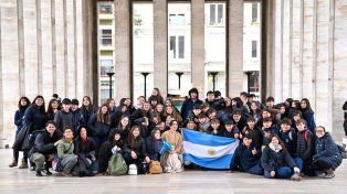 Se realizó la primera promesa de lealtad a la bandera extendida
