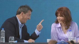 &nbsp; Estoy absolutamente convencida de que aman profundamente a la patria, al pueblo y la nación, señaló Cristina en su mensaje.