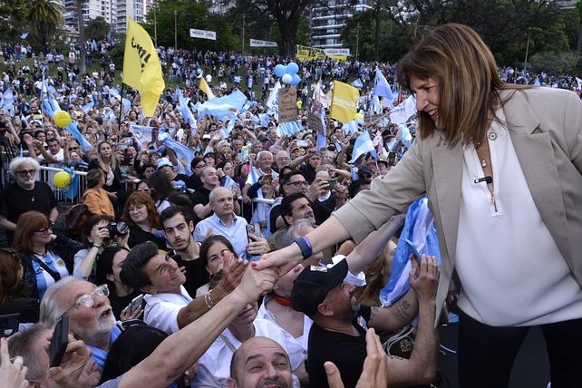 A pocos días para las elecciones generales