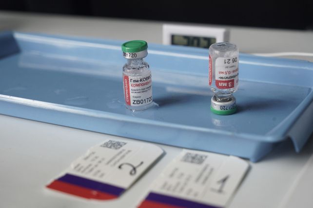 Coronavirus: confirman la eficacia de la vacuna Sputnik V contra la cepa británica