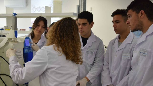 Las pibas y los pibes piden ciencia en las escuelas