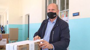 El gobernador Omar Perotti celebró el proceso democrático puesto en marcha este domingo 12 de septiembre.