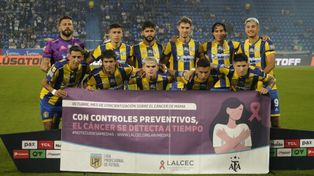 Los once de Central que saltaron al césped del José Amalfitani de Liniers.