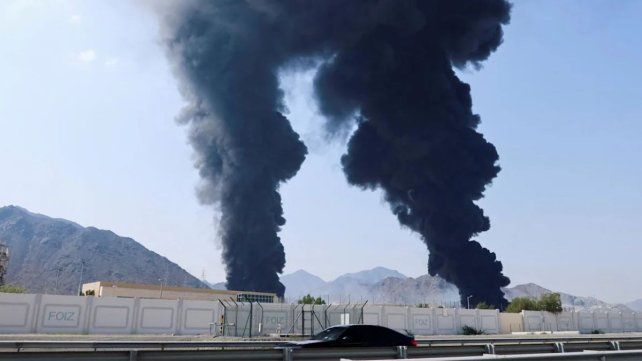 El ataque de Irán al puerto de Fujairah en los Emiratos Árabes Unidos.