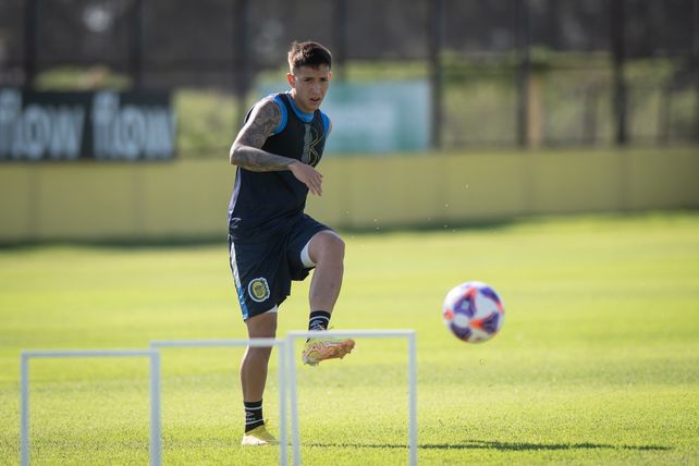 Coyote Rodríguez tomará la posta de Sández en el lateral izquierdo. Central está frente a un partido bravo.