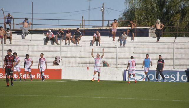 Unión sacó pecho, le ganó a Patronato por 3 a 2 y es escolta de Boca