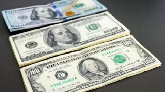 Dólares cara chica: ¿hasta qué fecha se pueden cambiar los billetes viejos sin costo?
