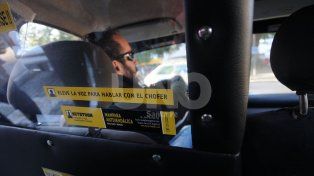 Tras el ataque a un taxista, trabajadores del sector volvieron a reclamar por una mampara antivandálica.