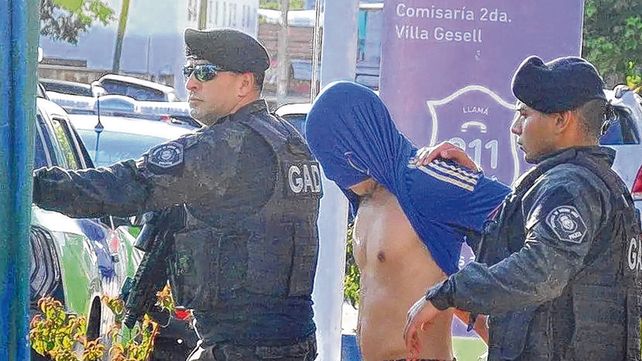 detenidos. Los 10 rugbiers tendrán que afrontar hoy una tercera ronda de reconocimientos.&nbsp;