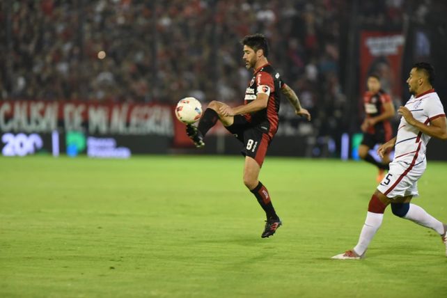 Newells cayó con San Lorenzo e hipotecó el pase a cuartos
