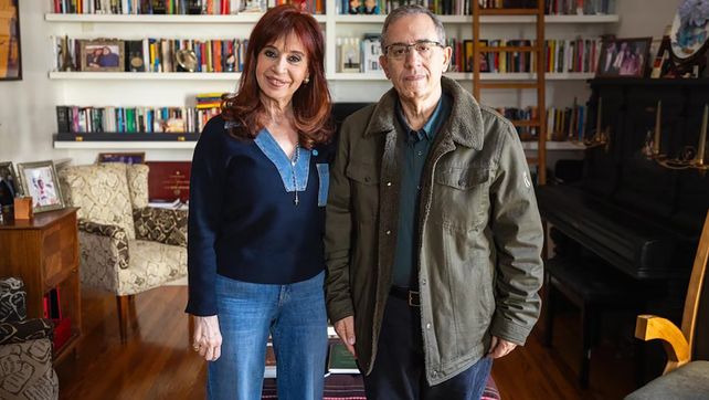 El abogado Carlos Maslatón visitó a Cristina Fernández en su residencia de Constitución