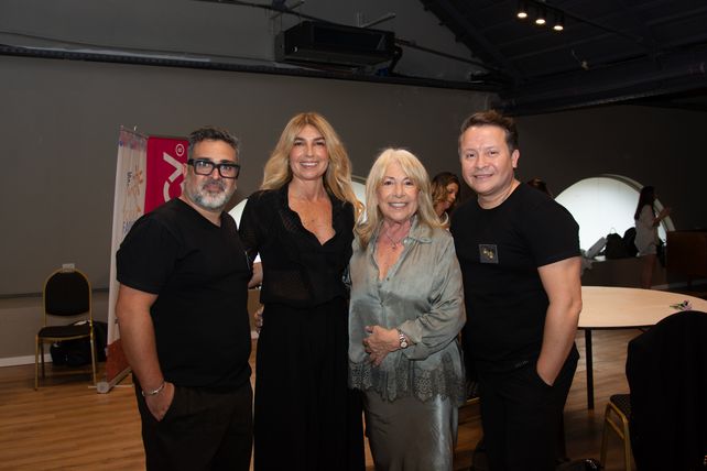 Gastón Bernabéu, Damiana Girardi, Stella Sciamarelli y  Cristian Rey  