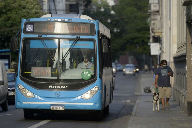 Los choferes cobraron una parte pero seguirá el paro de colectivos