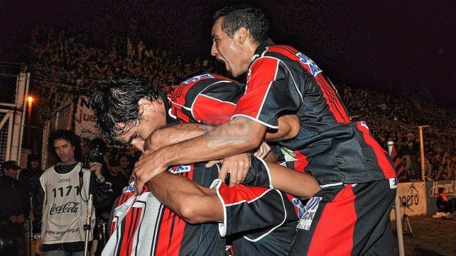 La noche en la que Patronato ingresó al profesionalismo