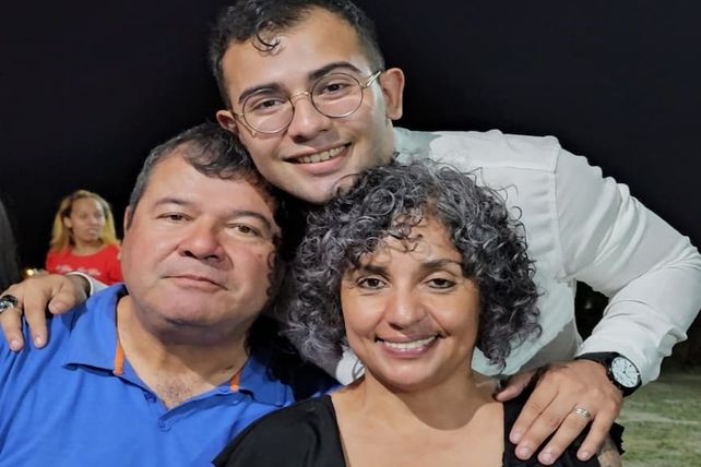 Un mensaje compromete a la mamá de César Sena en el crimen de Cecilia