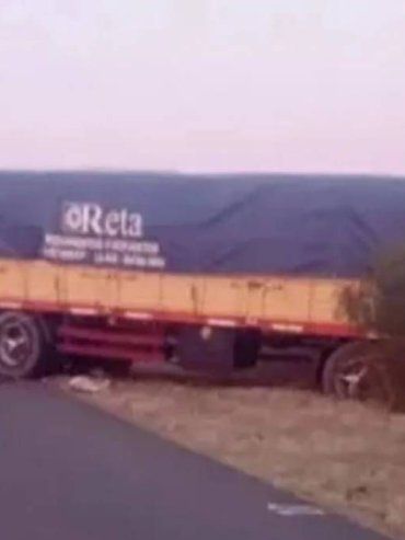 Impactante choque de camiones en Maciá provocó importantes daños materiales
