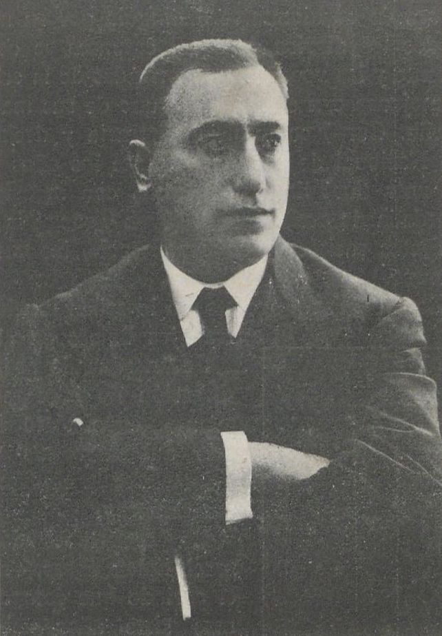 Un joven Elpidio González