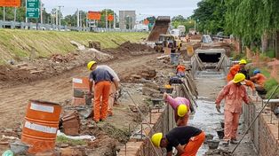 Ruta 1: avanzan las obras en colectoras, desagües y ciclovías