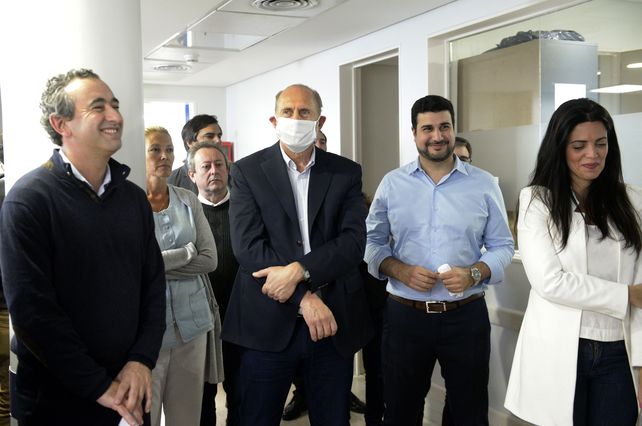 Perotti: El barbijo es una instancia de protección que suma y la gente lo va a incorporar