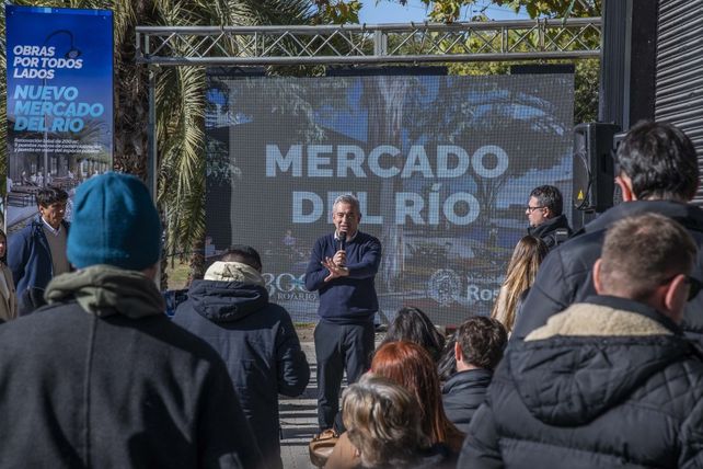 Pablo Javkin prensentó el Mercado del Río