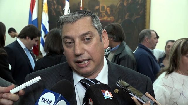 Los argentinos con dos dosis podrán ir a Uruguay con PCR negativo y sin cuarentena desde noviembre