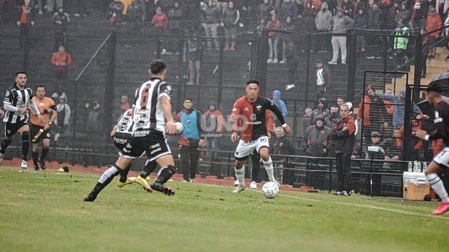 El minuto a minuto del partido entre Colón y Estudiantes (BA) El minuto a minuto del partido entre Colón y Estudiantes (BA)