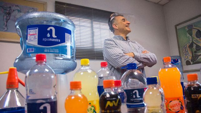 Cislaghi record&oacute; que el negocio comenz&oacute; con la venta de sodas.