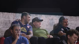 Cervilla observó varios encuentros de Atlético desde la platea del estadio Mutio. &nbsp;