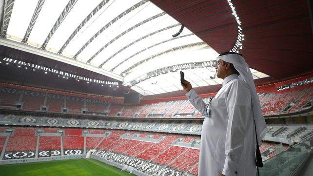 Qatar 2022: entre tentadoras ofertas laborales y denuncias de derechos humanos