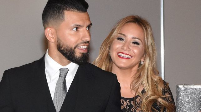 Viaje relámpago de Karina La Princesita para reencontrarse con el Kun Agüero