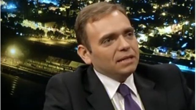 Análisis. Dante Romano