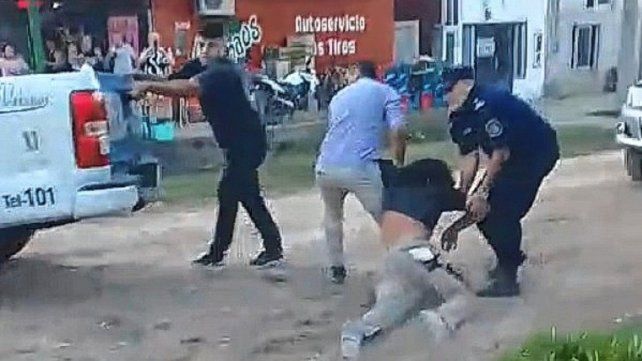 Pueblada en Colón: mujer denuncia que un policía la hirió y puso en riesgo su vida