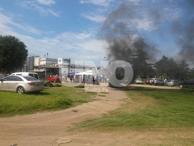 Trabajadores suspendidos de Sancor acampan en la planta