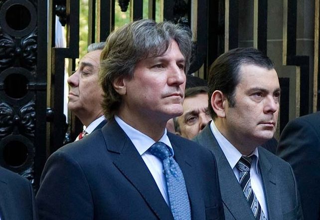 El vicepresidente se enfrenta a un nuevo procesamiento y se complica aún más